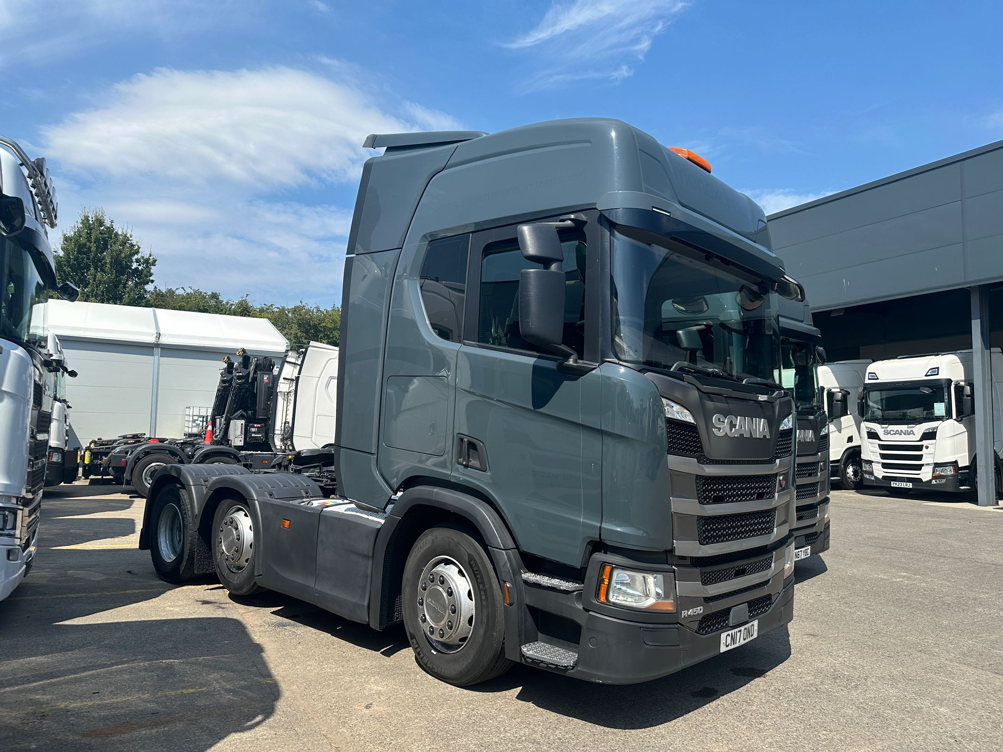 2017 17 Plate SCANIA R450 Highline Mid Lift – CN17OND | £18,500.00 plus VAT