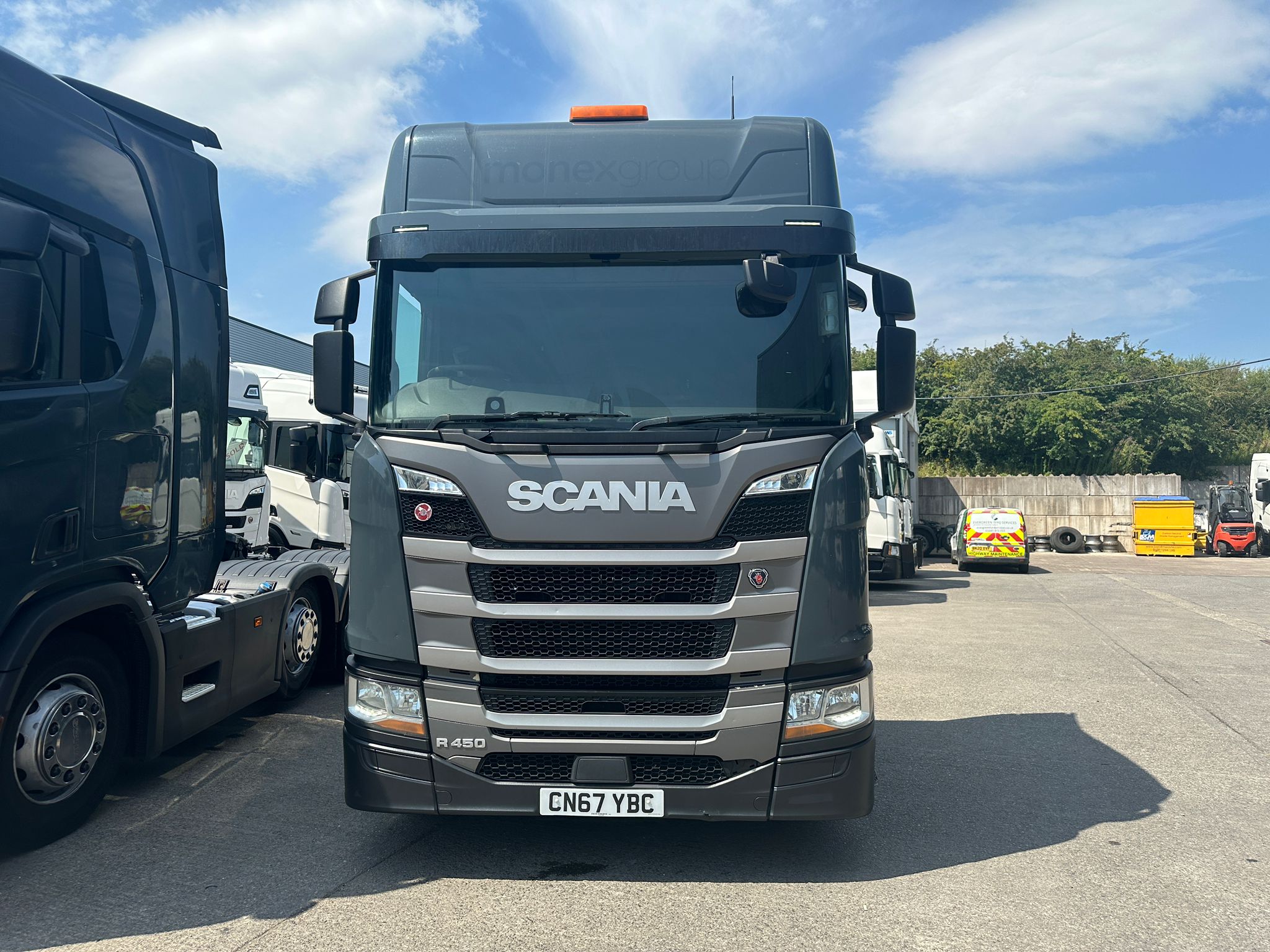 2017 67 Plate SCANIA R450 Highline Mid Lift – CN67YBC | £18,500.00 plus VAT